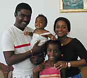 Manolito Simonet & Family